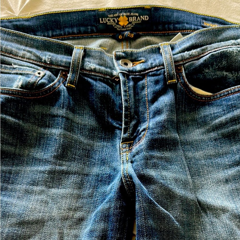 Womens Lucky Brand Jeans size 6